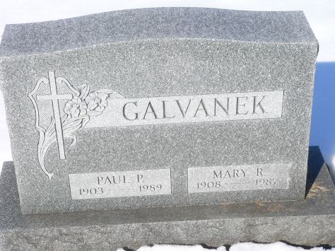 Paul Galvanek born 1903 grave stone